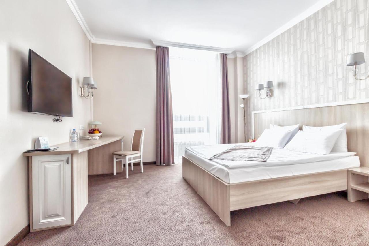 AYKUN Hotel Astana Buitenkant foto